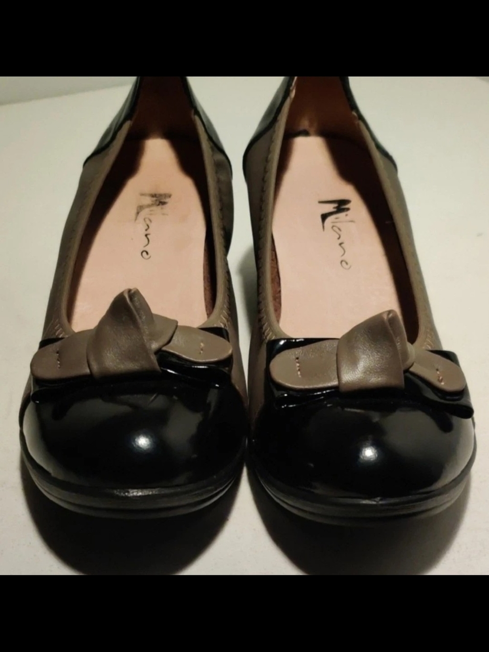 Milano Womens 38/7-7.5 Leather Upper Leather Insole 2"/5cm Wedhe Heels...New
